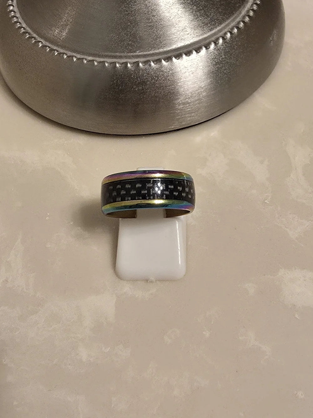 Carbon Fiber Inlay Men’s Ring with Iridescent Edges Size 7
